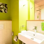 Hey Lou Hotel Piding