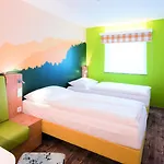 Hey Lou Hotel Piding