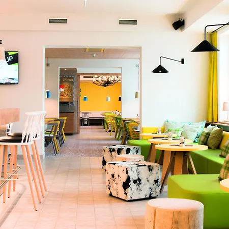 Hey Lou Hotel Piding