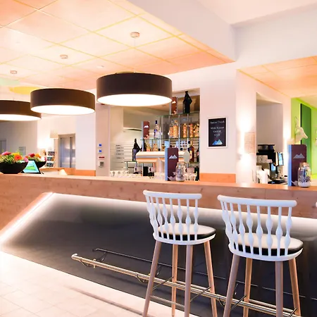 Hotel Hey Lou Piding